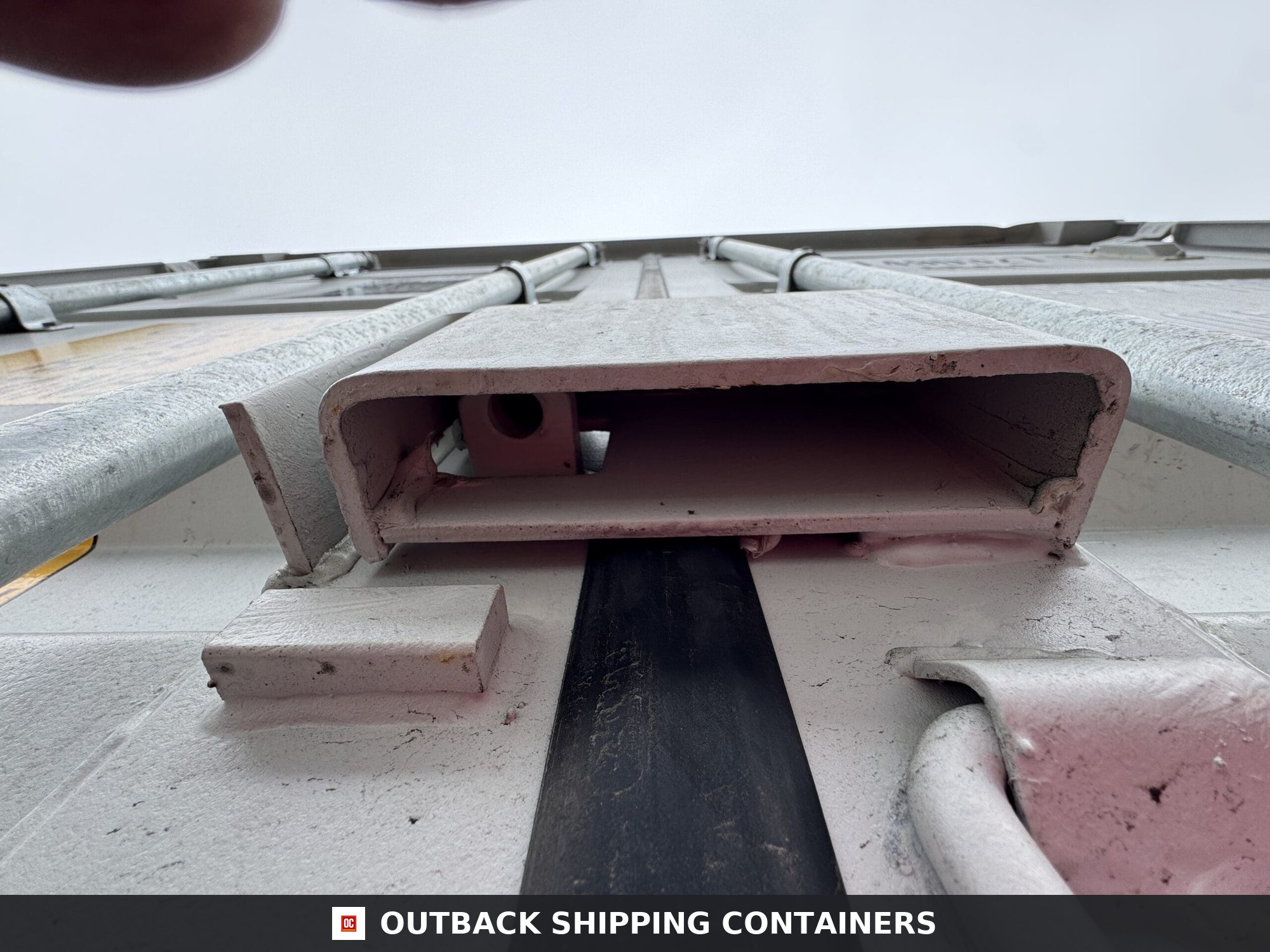 40ft New High Cube Shipping Container – Wind & Watertight – Gray — 40ft — new (image 5 of 12)
