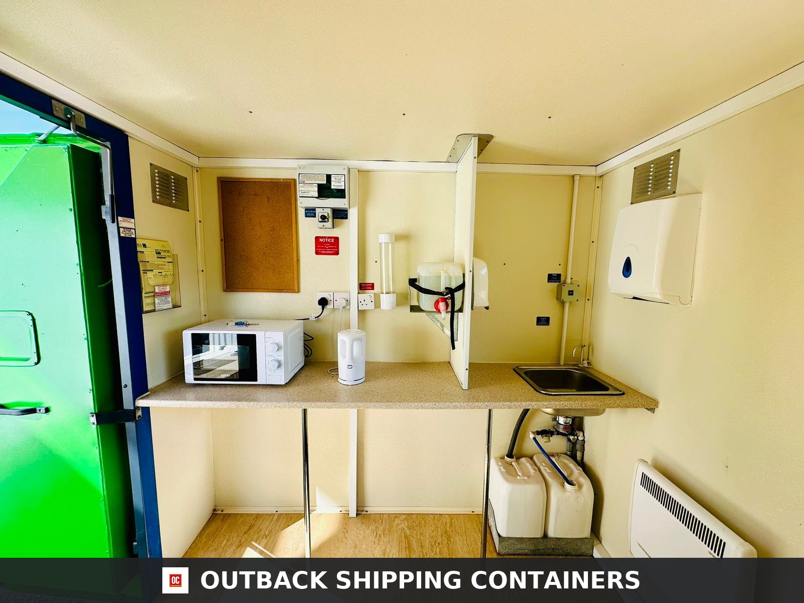 Groundhog Towable Mobile Welfare | Towable Toilet & Canteen — Roof and Structural Detail 2 Groundhog Towable Mobile Welfare | Towable Toilet & Canteen | Self Contained | GP360 | No 1025