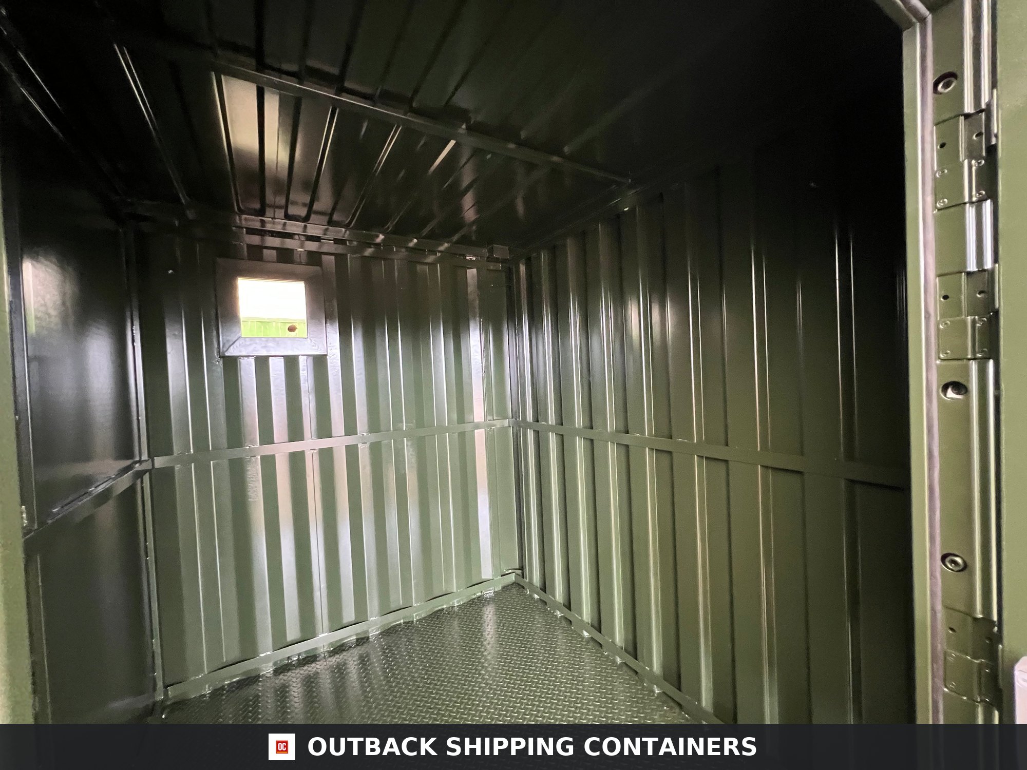 20 ft Modified Shipping Container Conversion 20X8FT for Sale — Roof and Structural Detail CD-968 20 ft Modified Shipping Container Conversion — Sound Chamber — angle 9