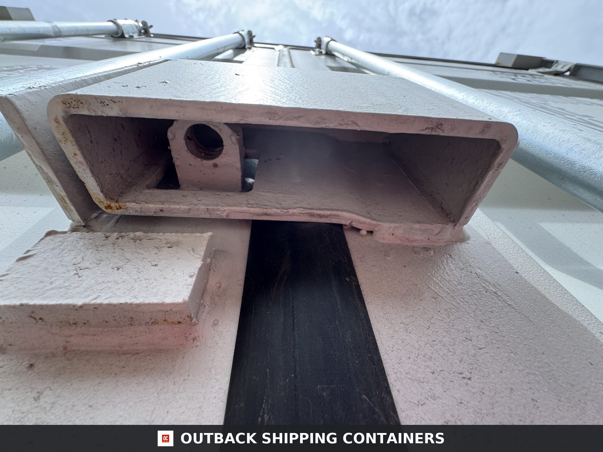 20ft New Shipping Container – Wind & Watertight – Gray — 20ft — new (image 5 of 12)