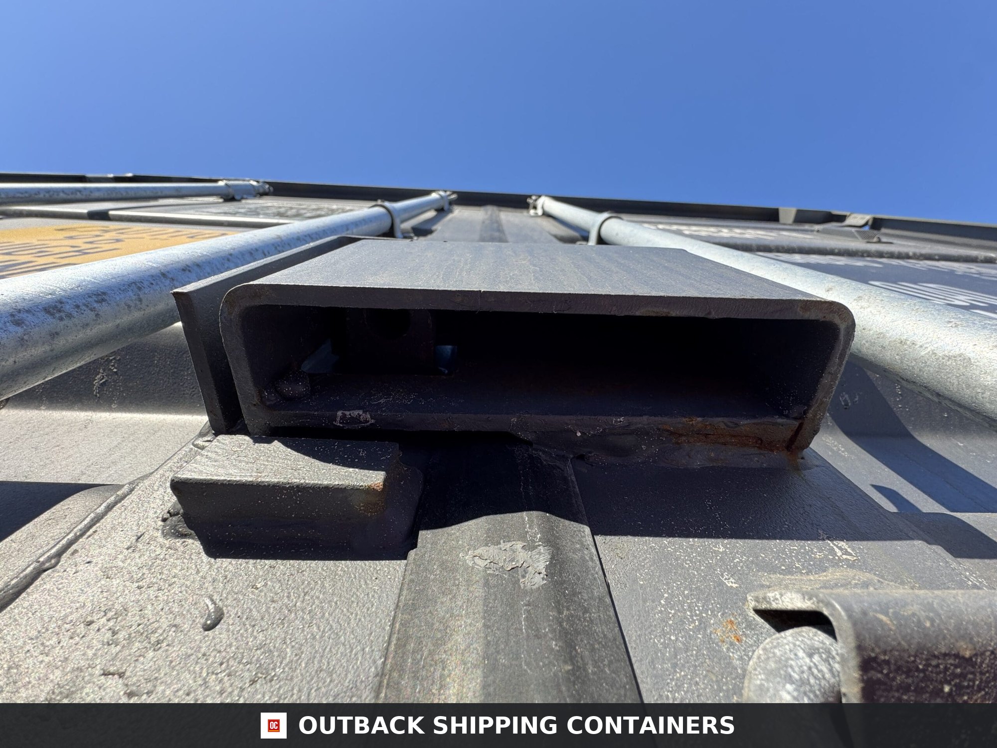 40ft New High Cube Shipping Container – Wind & Watertight – Gray — 40ft — new (image 5 of 12)