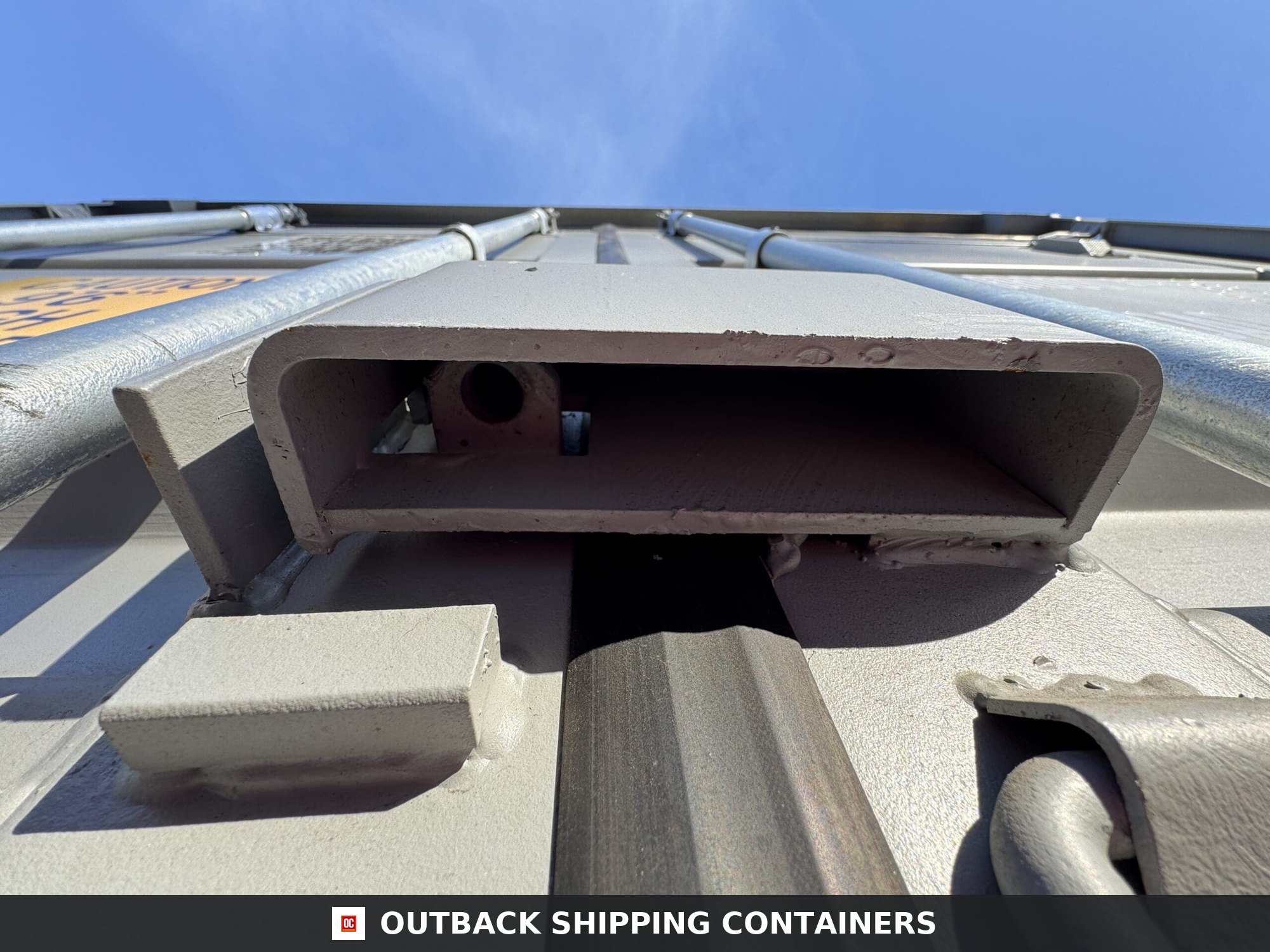 40ft New High Cube Shipping Container – Wind & Watertight – Gray — 40ft — new (image 5 of 12)