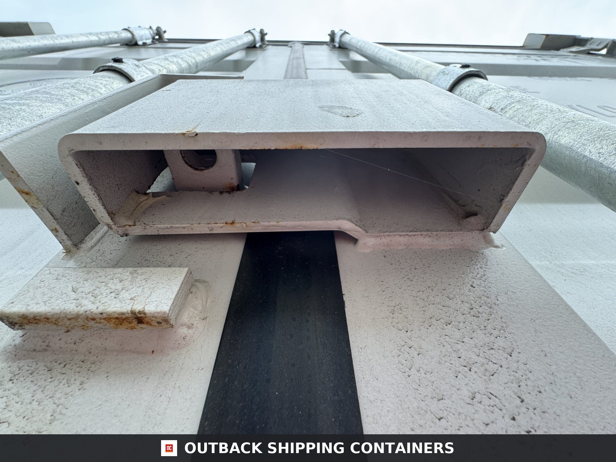 20ft New Shipping Container – Wind & Watertight – Gray — 20ft — new (image 5 of 12)