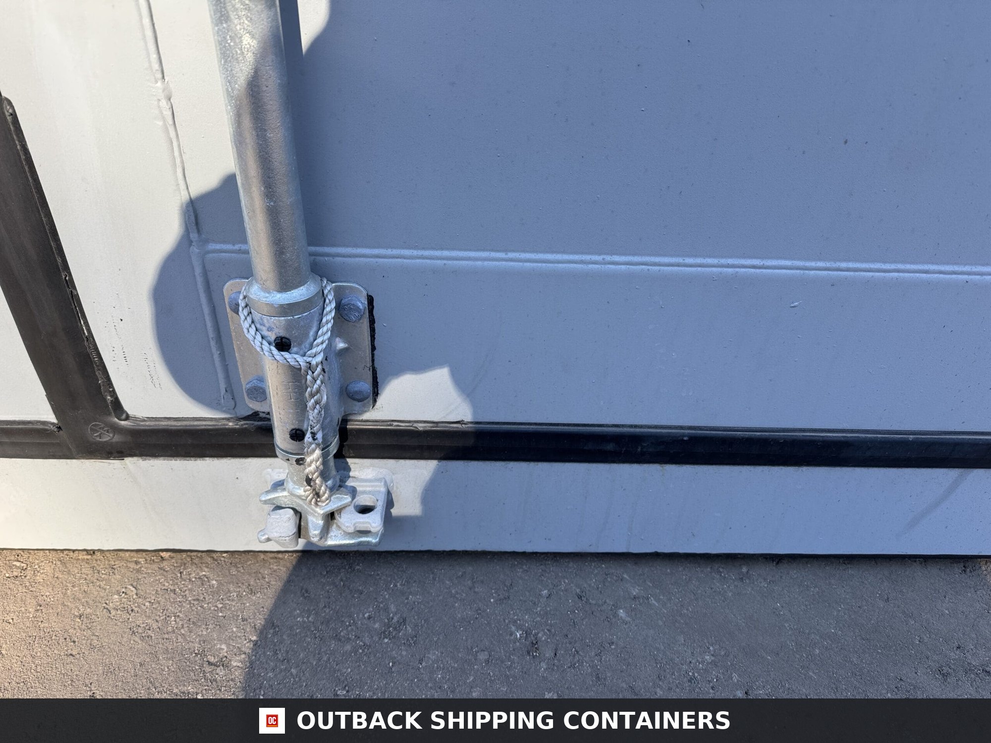40ft New High Cube Shipping Container – Wind & Watertight – Gray — 40ft — new (image 7 of 12)
