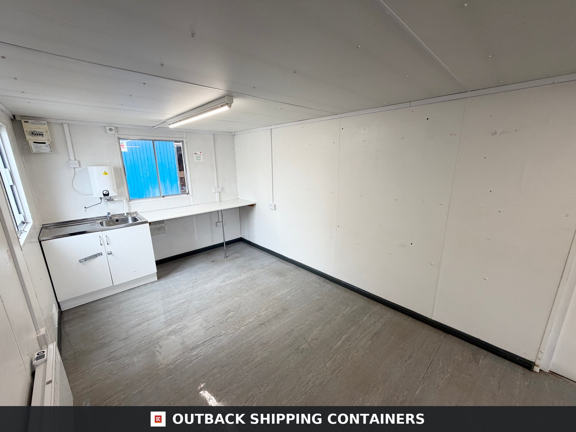 32x10ft for Sale — Roof and Structural Detail | Outback Shipping Containers 32x10ft — Canteen / Office — Building Site Accommodation — Portable Anti-Vandal - image 8