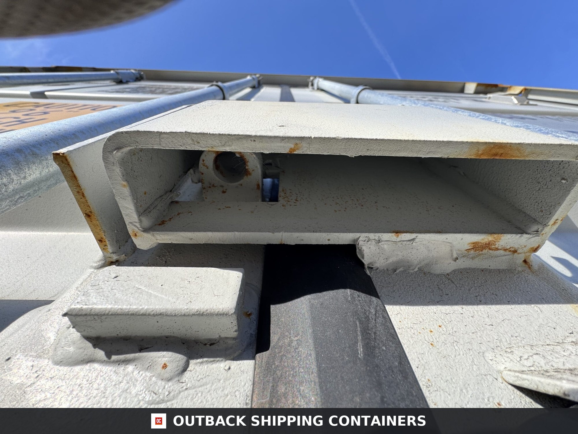 40ft New High Cube Shipping Container – Wind & Watertight – Gray — 40ft — new (image 5 of 12)