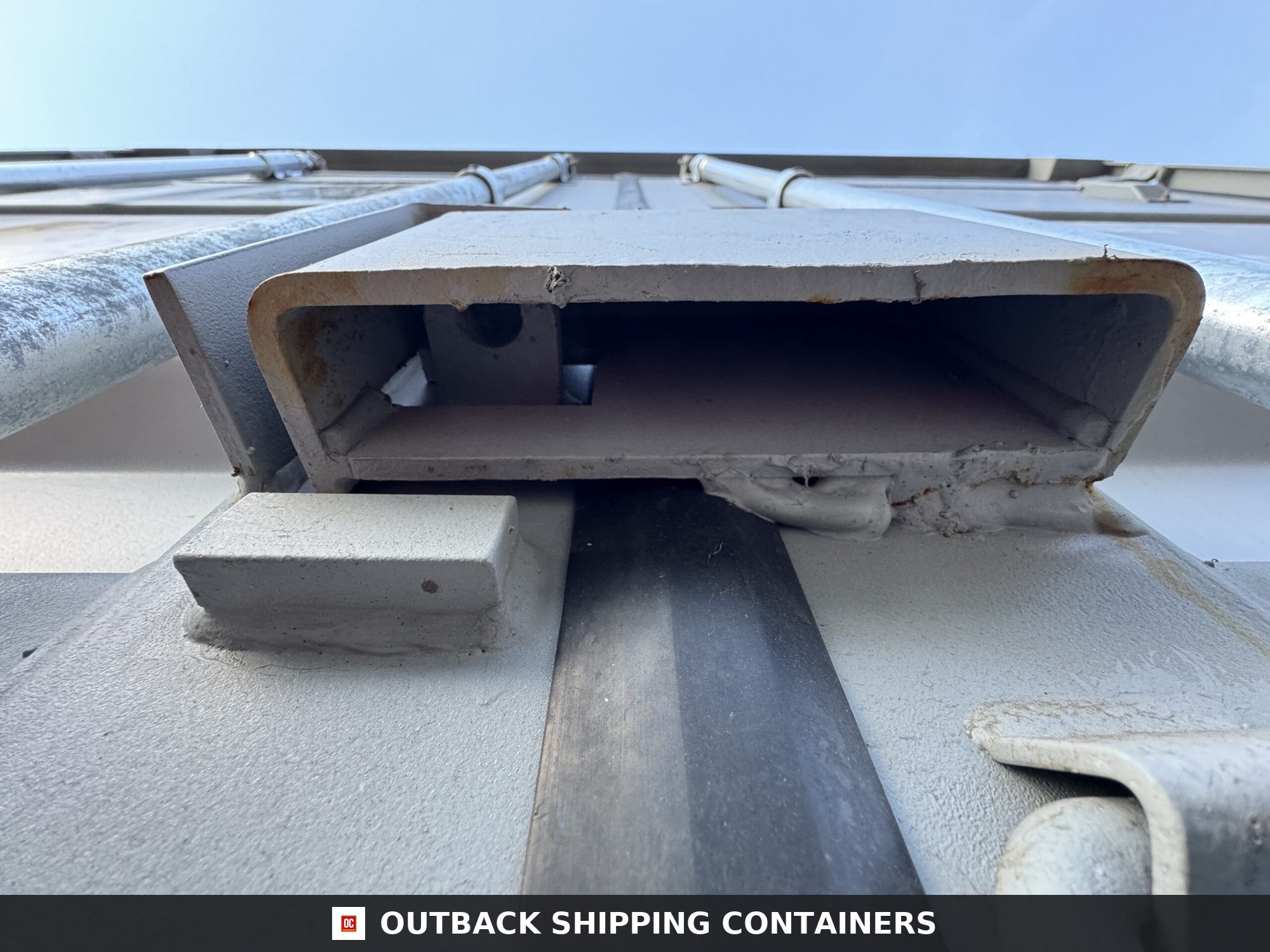 40ft New High Cube Shipping Container – Wind & Watertight – Gray — 40ft — new (image 5 of 12)