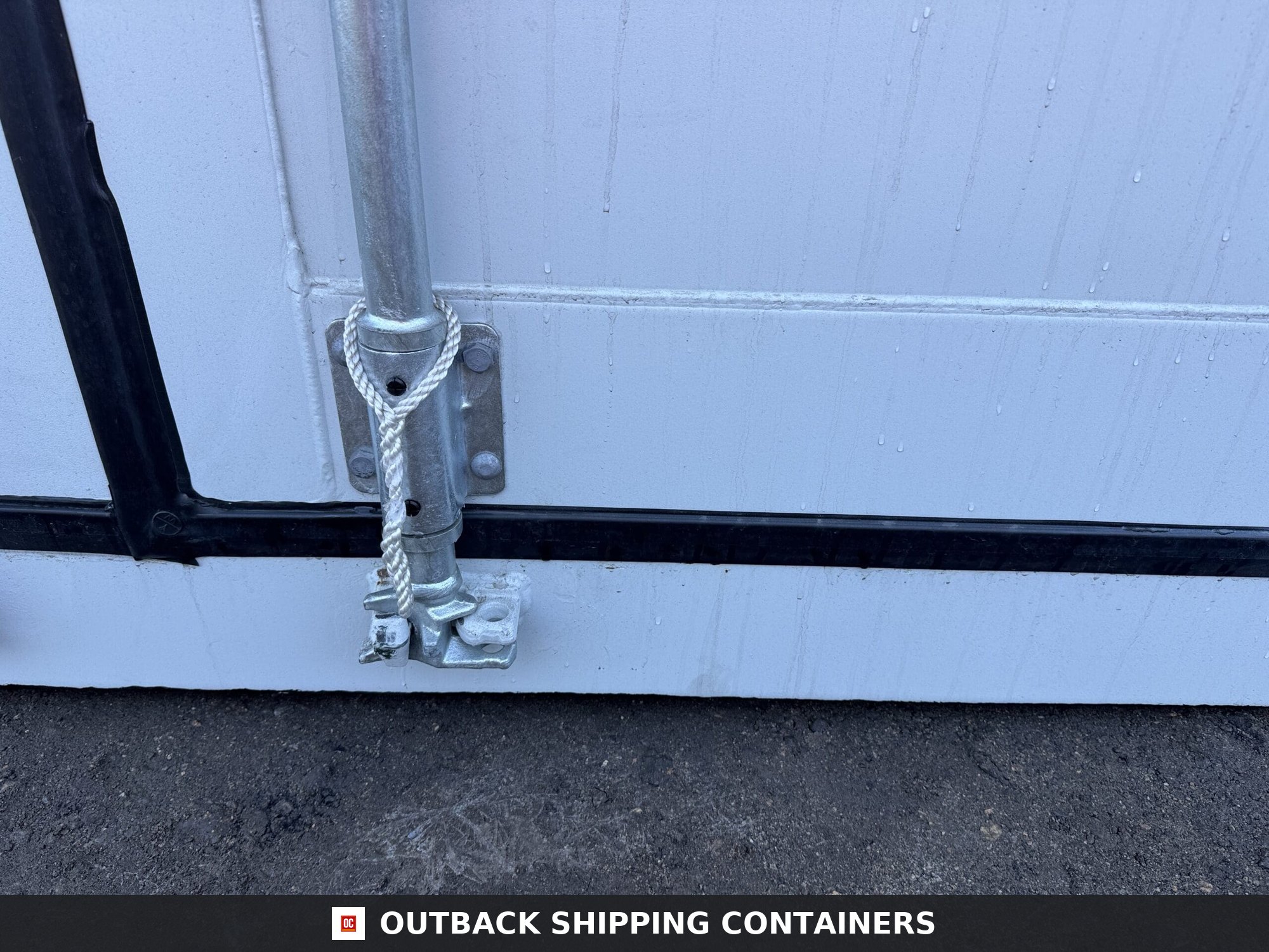 40ft New High Cube Shipping Container – Wind & Watertight – Lt Gray — 40ft — new (image 7 of 12)