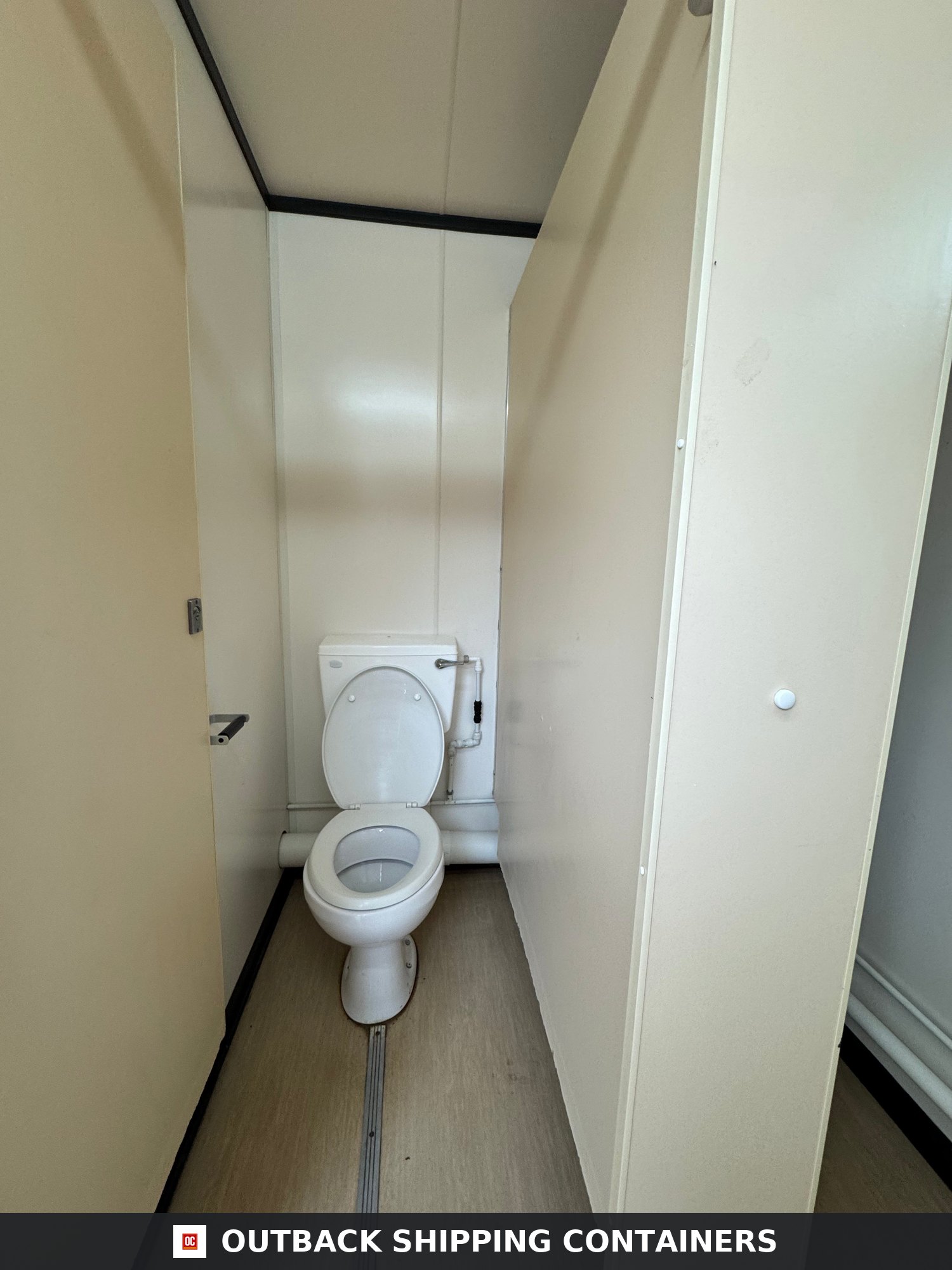 12 x 9 ft for Sale — Roof and Structural Detail | Outback Shipping Containers 12 x 9 ft — 2+1 Toilet Block — Building Site Accommodation — Portable Anti-Vandal Cabin - image 9