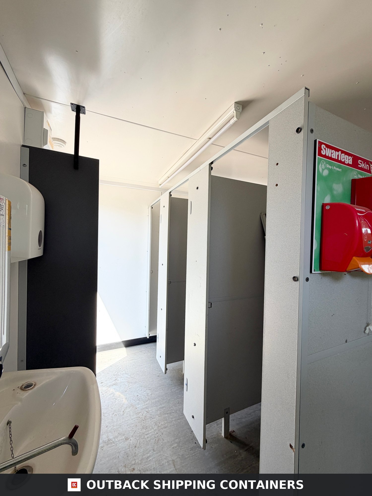 16x9ft for Sale — Roof and Structural Detail | Outback Shipping Containers 16x9ft — 3 + 1 Toilet Block — Portable Building — Site Accommodation - image 8
