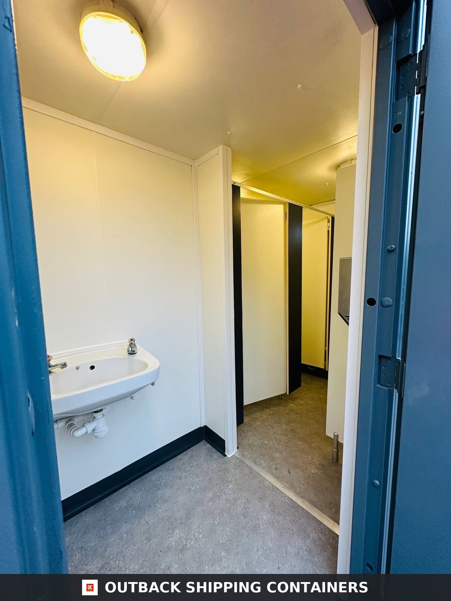 12 x 9 ft Anti-Vandal for Sale — Roof and Structural Detail | Outback Shipping Containers 2 12 x 9 ft Anti-Vandal — 2 + 1 Toilet Block — Portable Building — No 1350 — product gallery image 9 of 18