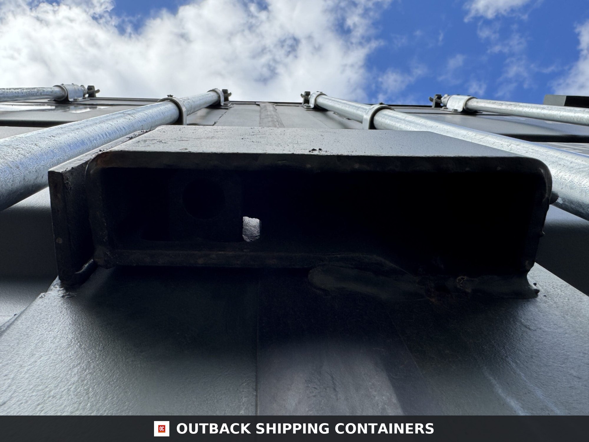40ft New High Cube Shipping Container – Wind & Watertight – Green — 40ft — new (image 6 of 12)