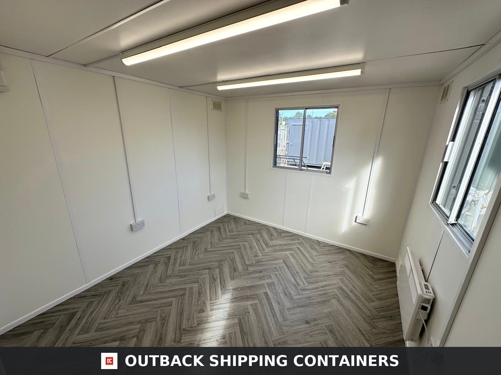 32x10ft for Sale — Roof and Structural Detail | Outback Shipping Containers 32x10ft — Custom Office/Canteen Cabin — image 9 of 15