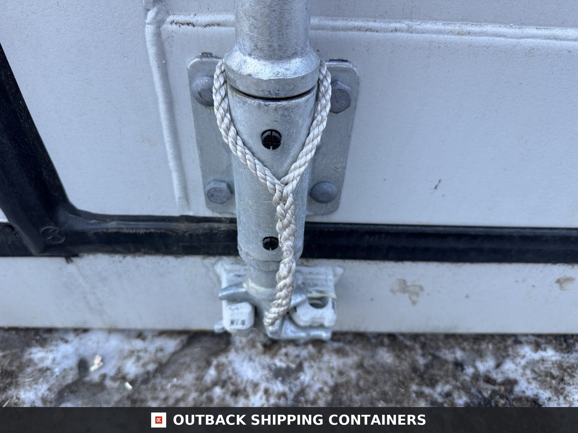 40ft New High Cube Shipping Container – Wind & Watertight – Gray — 40ft — new (image 7 of 12)