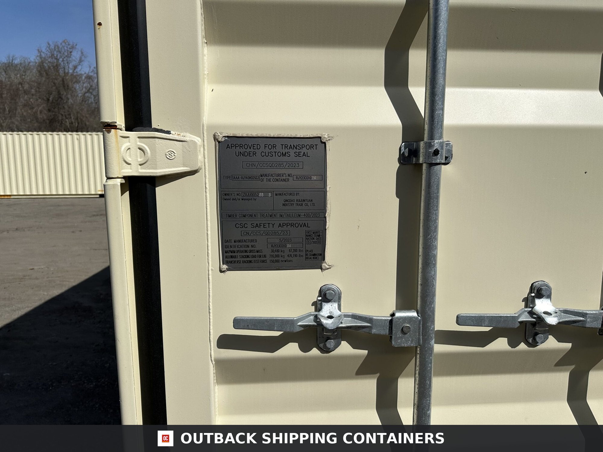 40ft New High Cube Shipping Container — Rear Exterior View | Outback Shipping Containers 2 3 54 40ft New High Cube Shipping Container – Wind & Watertight — 40ft — new (image 4 of 9)