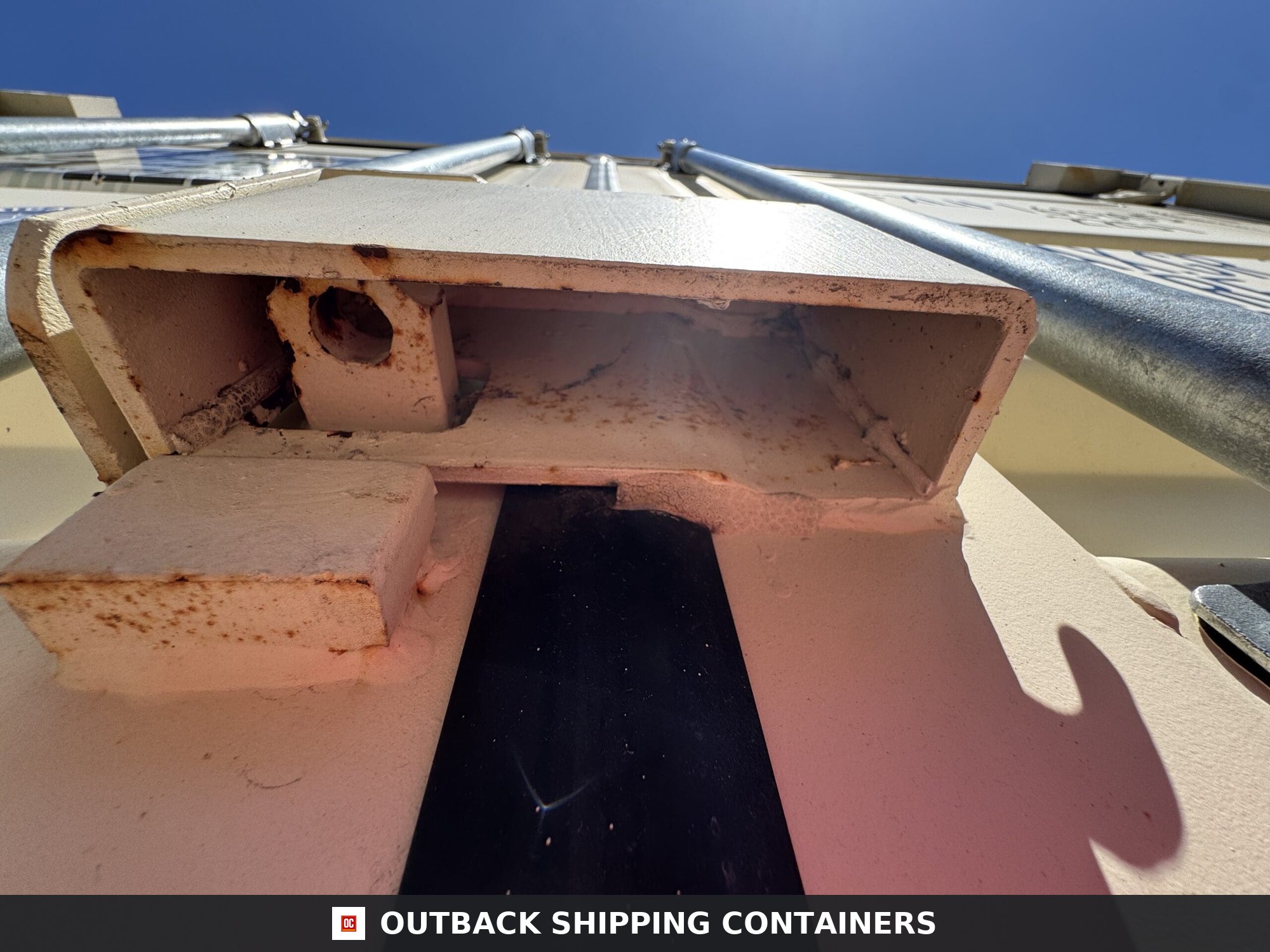 20ft Used Shipping Container – Wind & Watertight – Beige — 20ft — used (image 4 of 12)