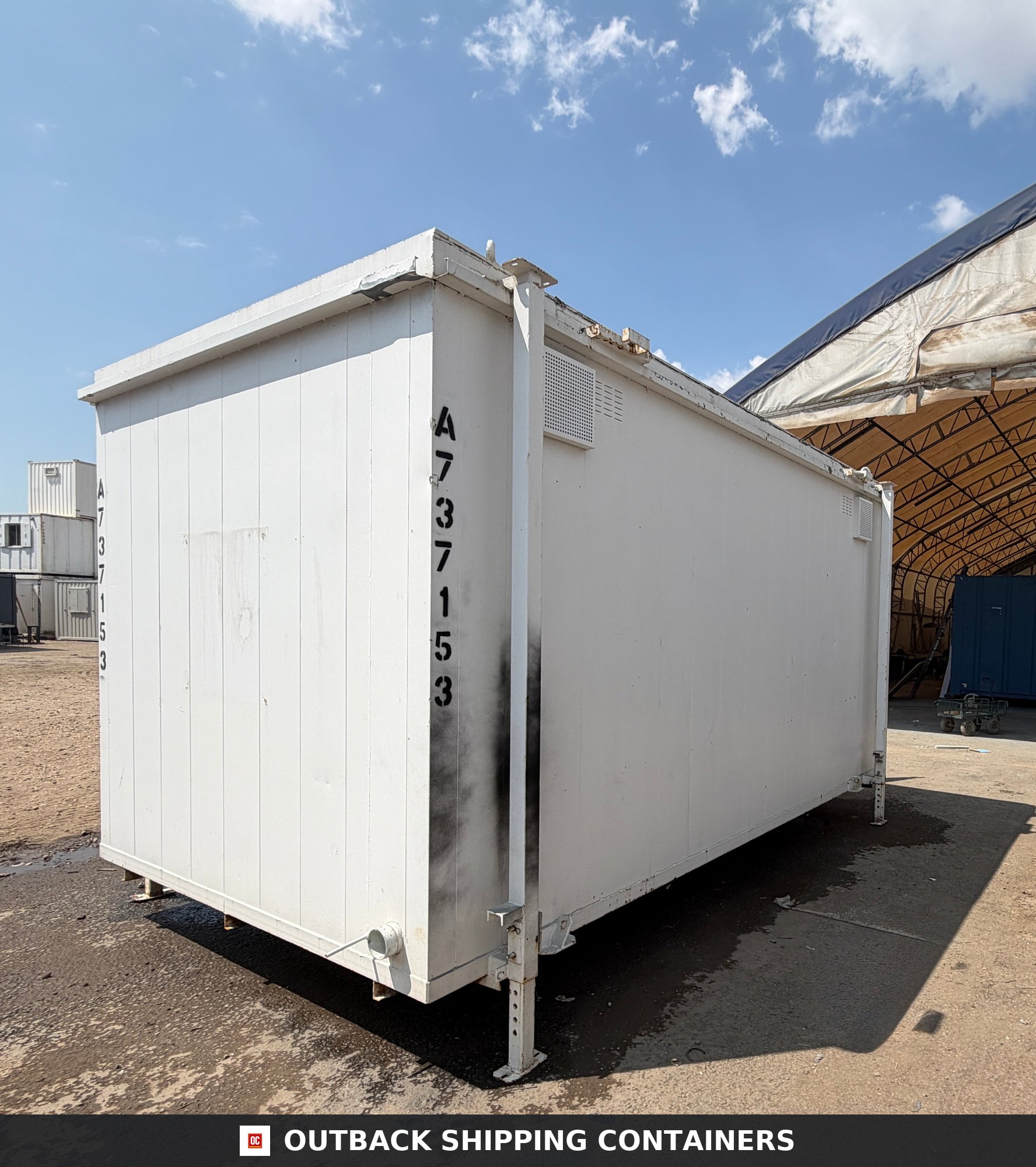 16x9ft for Sale — Roof and Structural Detail | Outback Shipping Containers 16x9ft — 3 + 1 Toilet Block — Portable Building — Site Accommodation - image 9