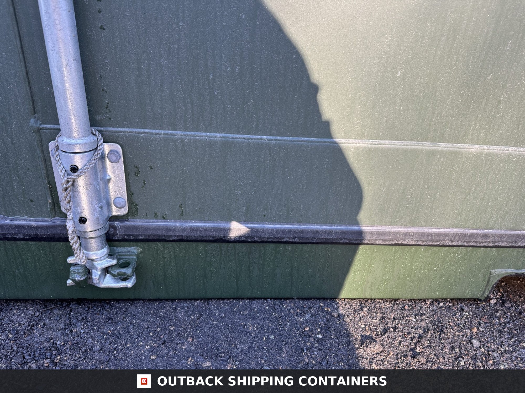 40ft New High Cube Shipping Container – Wind & Watertight – Green — 40ft — new (image 7 of 12)