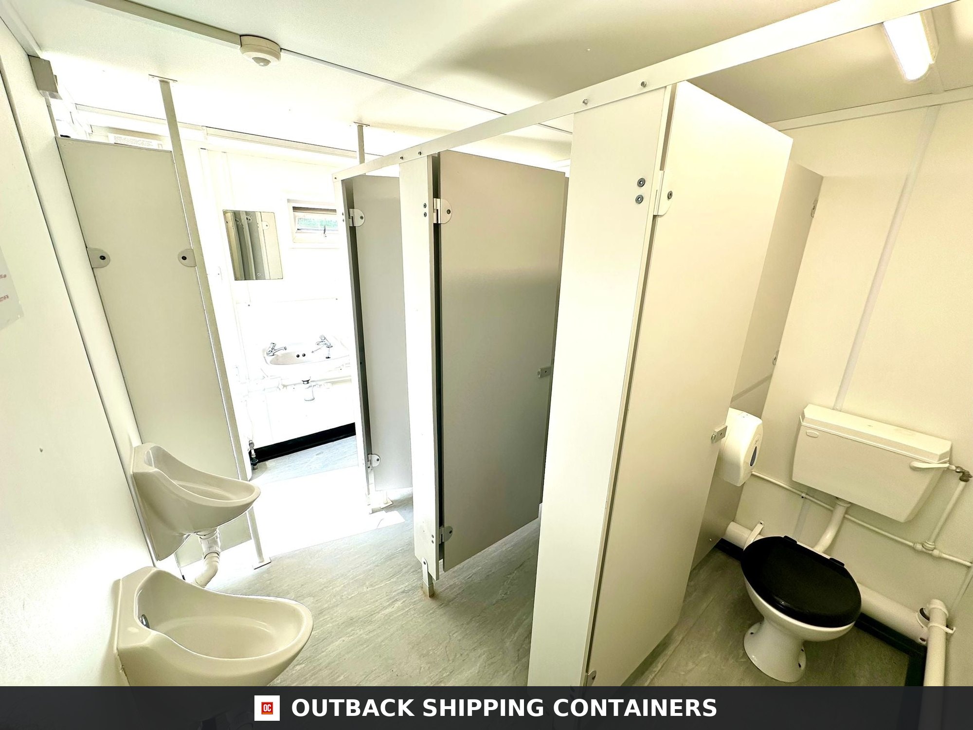 3+1 Toilet Block for Sale — Corner Casting and Frame Detail | Outback Shipping Containers 2 4 3+1 Toilet Block — 16 x 9 ft Anti-Vandal — Portable Toilet Block — No 1114 — product gallery image 10 of 12