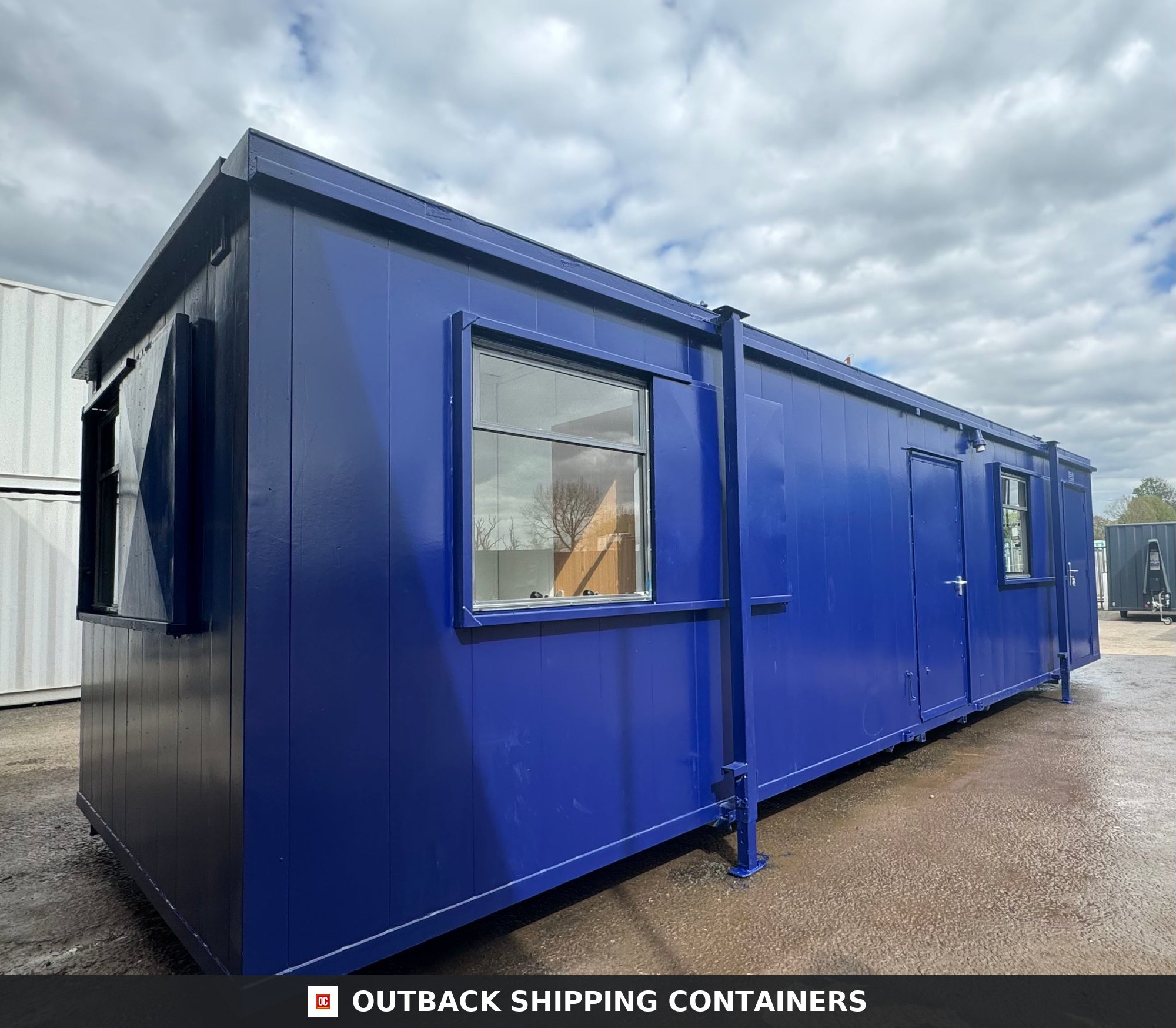 CUSTOM for Sale — Roof and Structural Detail | Outback Shipping Containers CUSTOM — 32 x 10 ft Cabin — Office + Canteen + 1+1 WC/Wash Rooms — Anti-Vandal — No 1105 — product gallery image 9 of 22