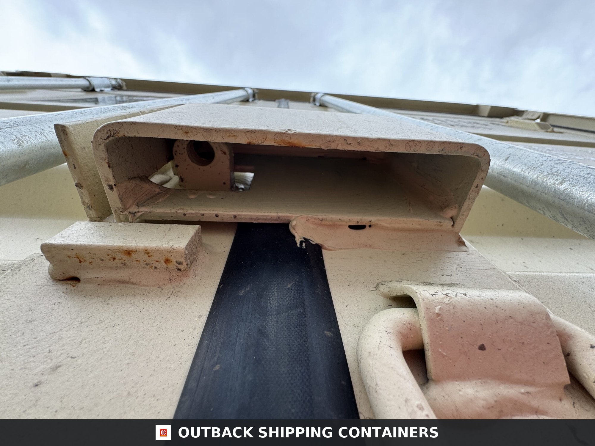 20ft New Shipping Container – Wind & Watertight – Beige — 20ft — new (image 5 of 12)