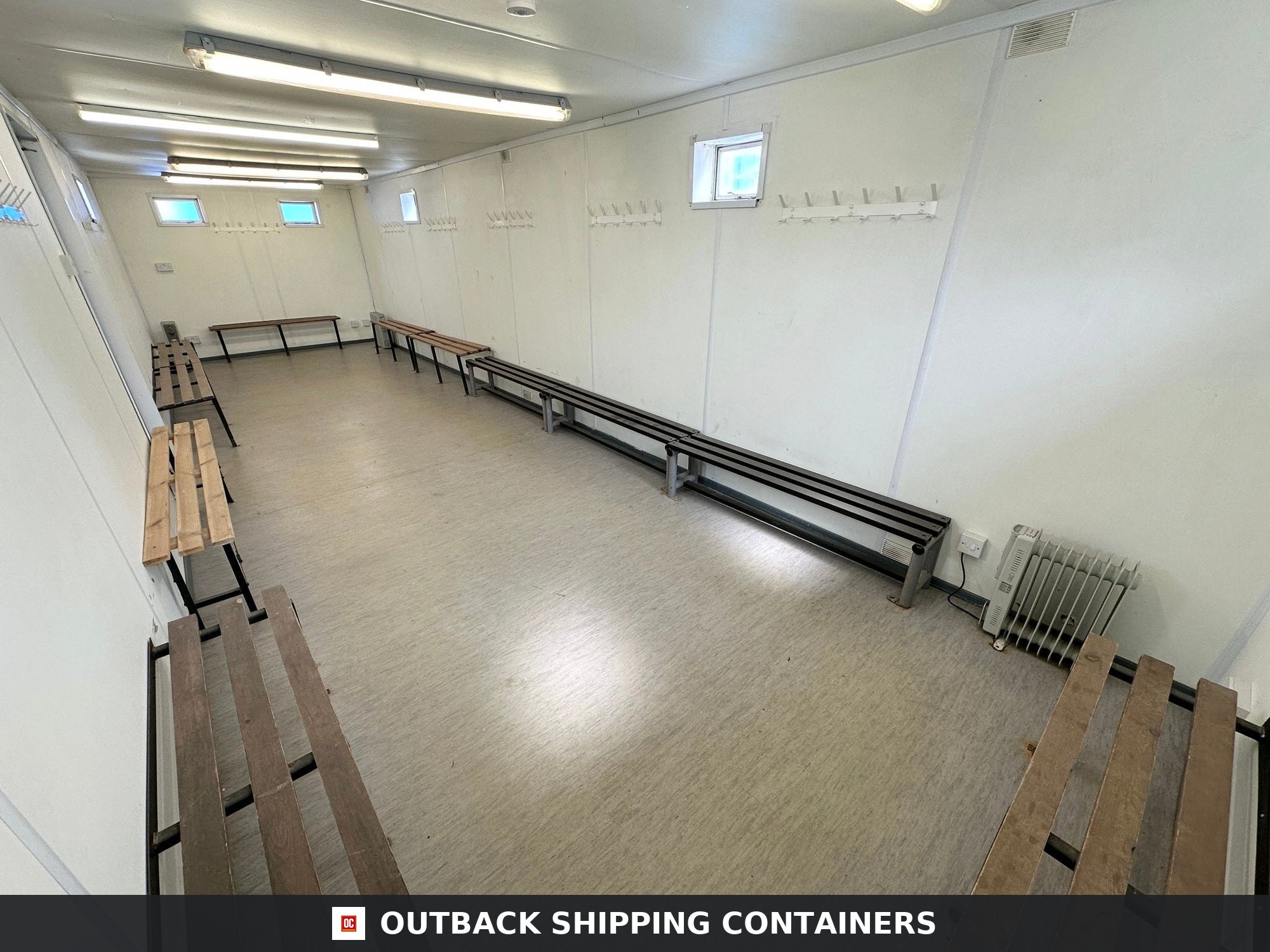 32x10ft for Sale — Roof and Structural Detail | Outback Shipping Containers 32x10ft — Drying Room / Changing Room — Building Site Accommodation — Portable Anti-Vandal - image 8