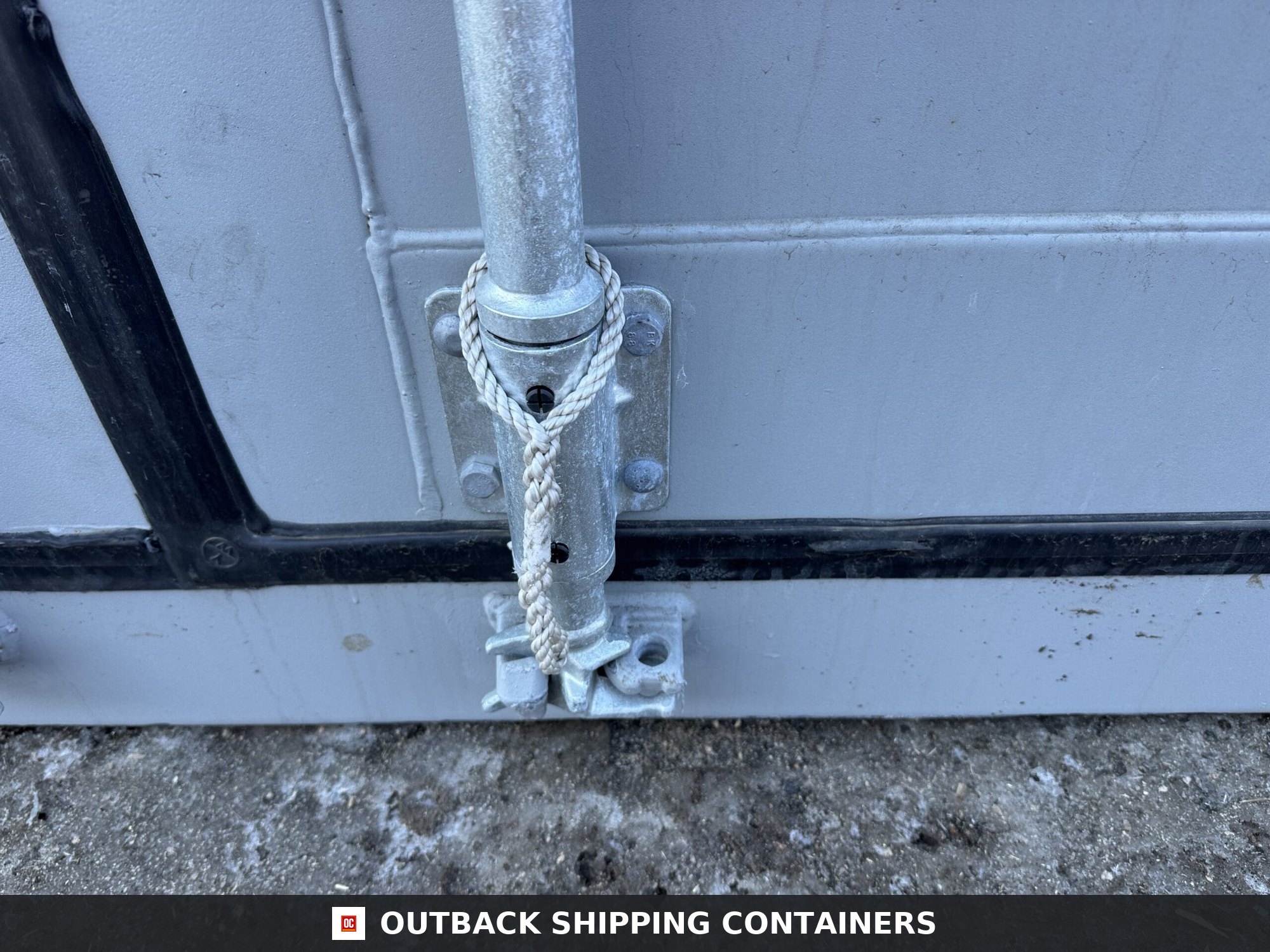 40ft New High Cube Shipping Container – Wind & Watertight – Gray — 40ft — new (image 7 of 12)