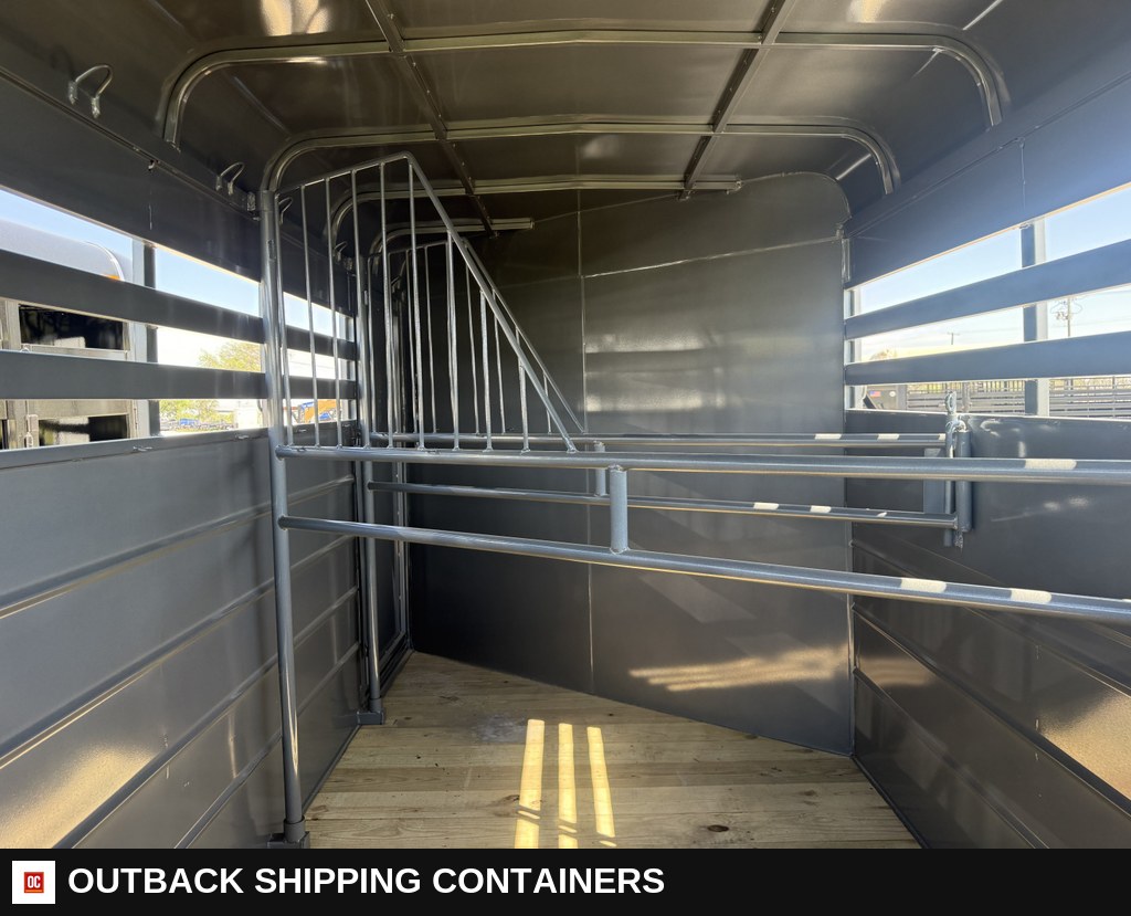 2026 WW WRANGLER 6X16 3 HORSE Livestock Stock Combo Trailer — Undercarriage, Axles And Suspension | Outback Shipping Containers 2026 WW WRANGLER 6X16 3 HORSE Livestock Stock Combo Trailer for sale — undercarriage, axles and suspension
