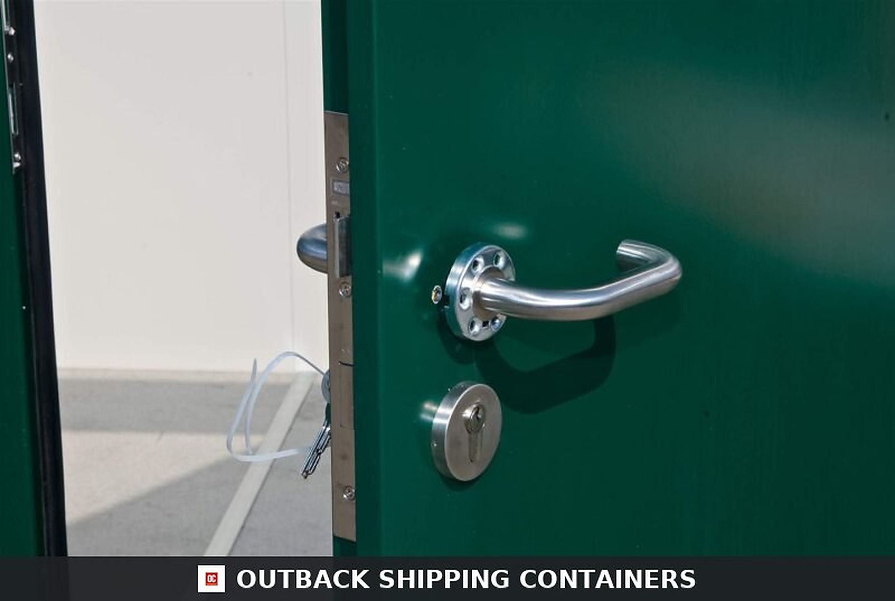 Flat Pack Offices – Compact, Customizable & Ready to Work Flat Pack Offices – Compact, Customizable & Ready to Work — Flat Pack Containers (image 3 of 4)