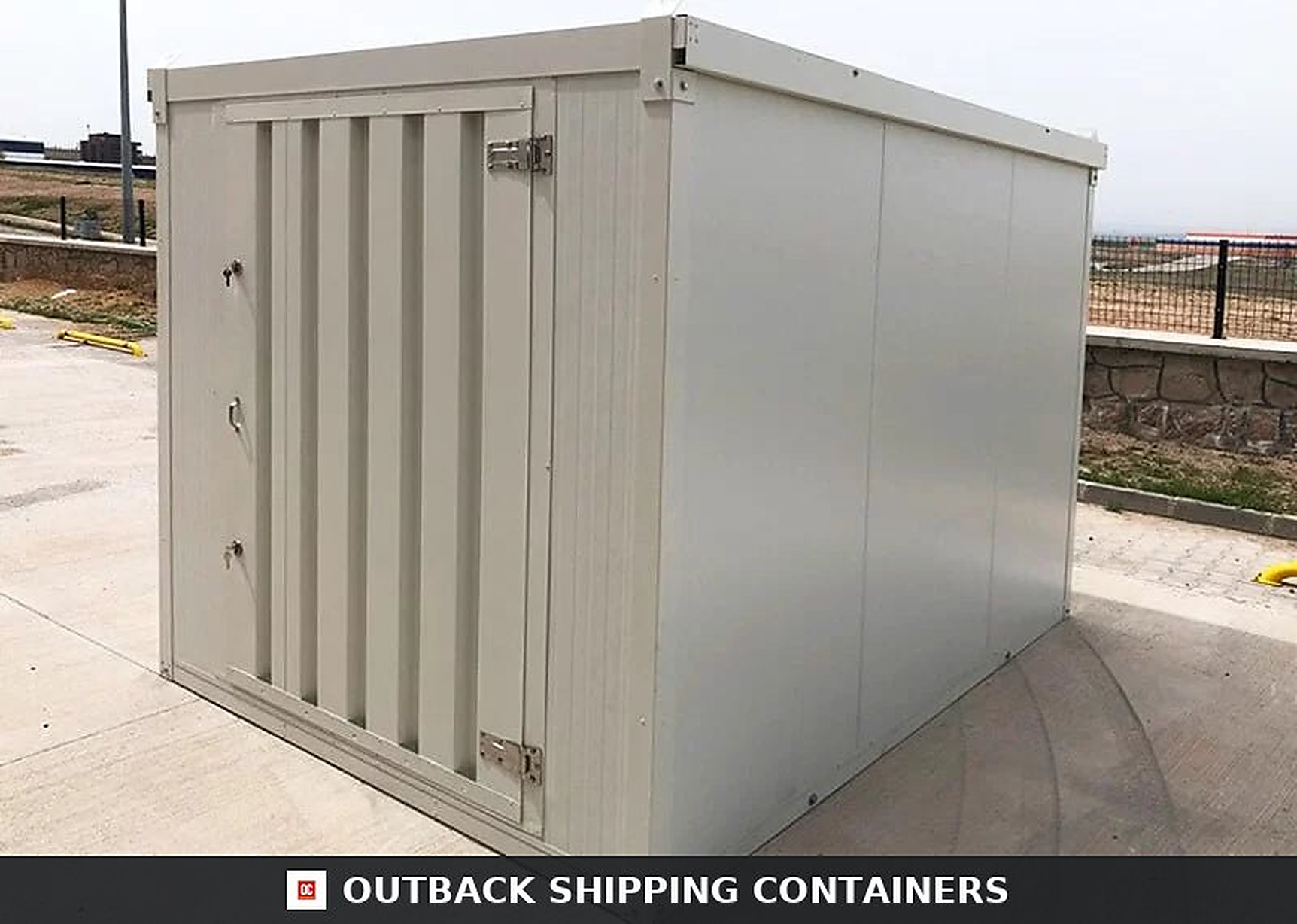Insulated Flat-Pack Storage Container — Portable Secure Store — gallery view 3