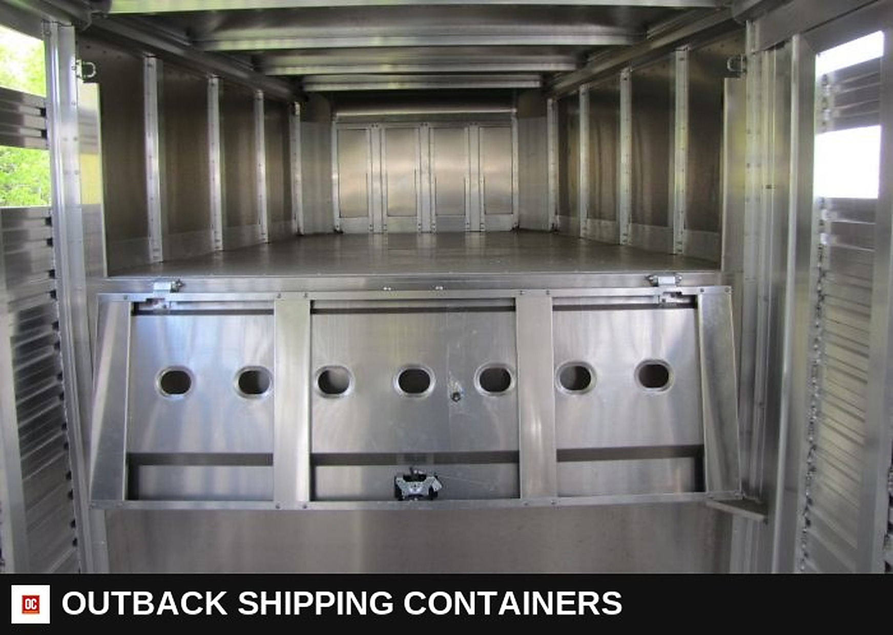 2023 EBY Maverick 20' Aluminum Gooseneck Livestock Trailer — Three-Quarter Front Angle | Outback Shipping Containers 2023 EBY Maverick 20' Aluminum Gooseneck Livestock Trailer for sale — three-quarter front angle