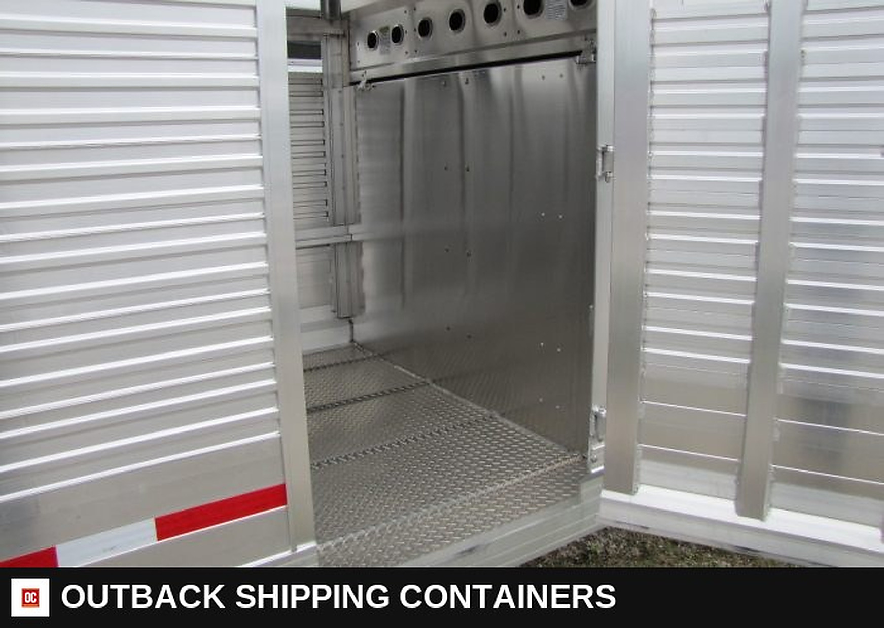 2023 EBY Maverick 20' Aluminum Livestock Trailer — Three-Quarter Front Angle | Outback Shipping Containers 2023 EBY Maverick 20' Aluminum Livestock Trailer for sale — three-quarter front angle